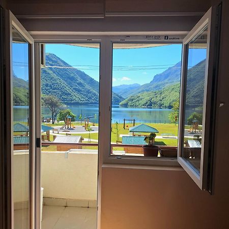 Apartment Lake Story بلوزين المظهر الخارجي الصورة