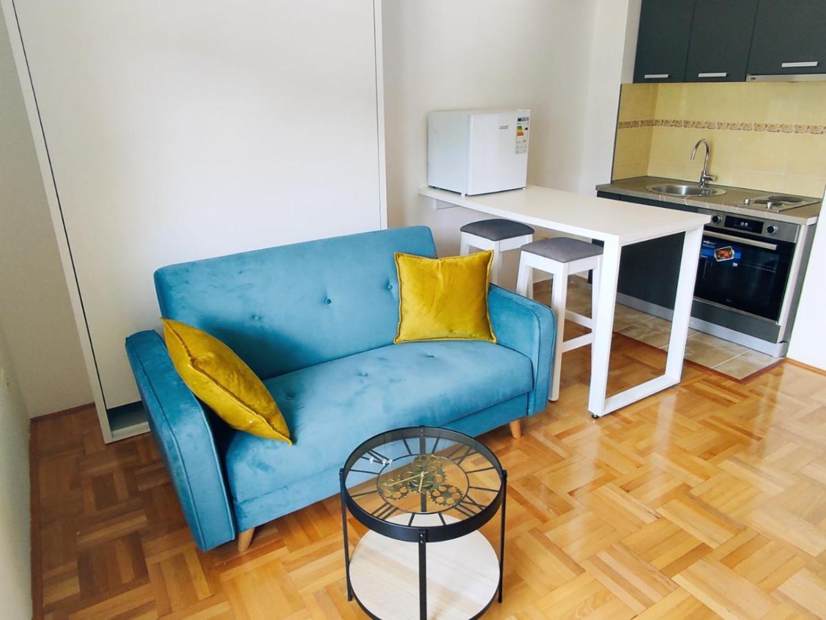 Apartment Lake Story بلوزين المظهر الخارجي الصورة